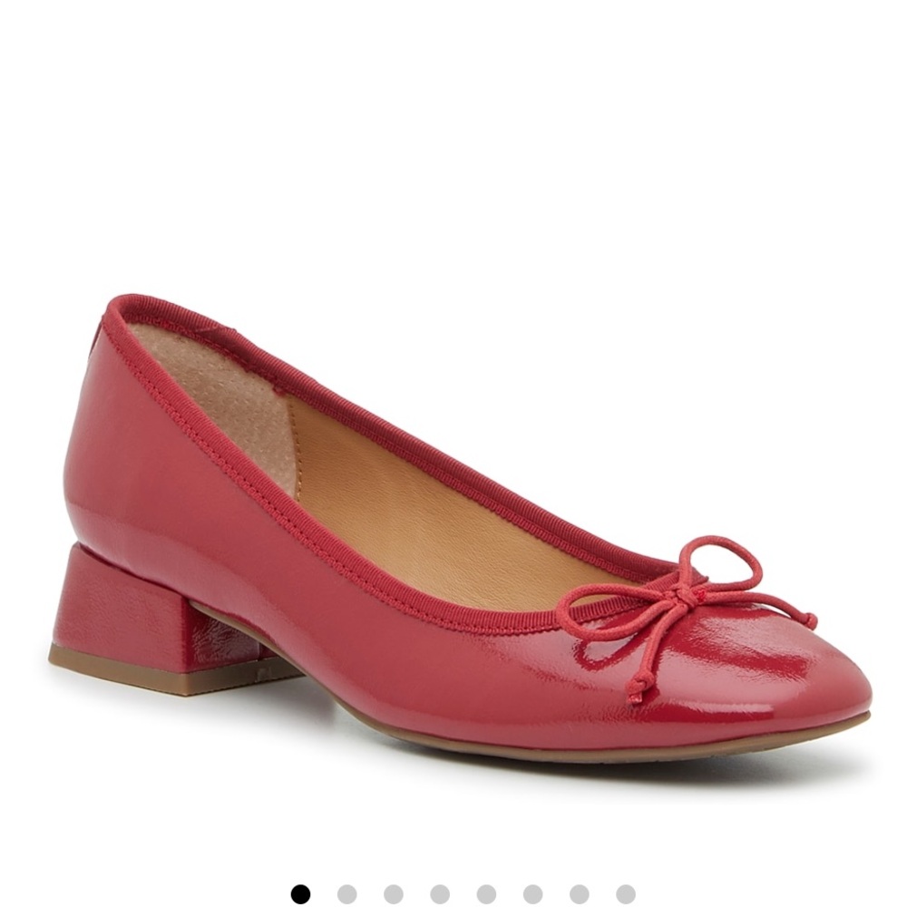 NEW IN BOX Kelly and Katie Jaya pump